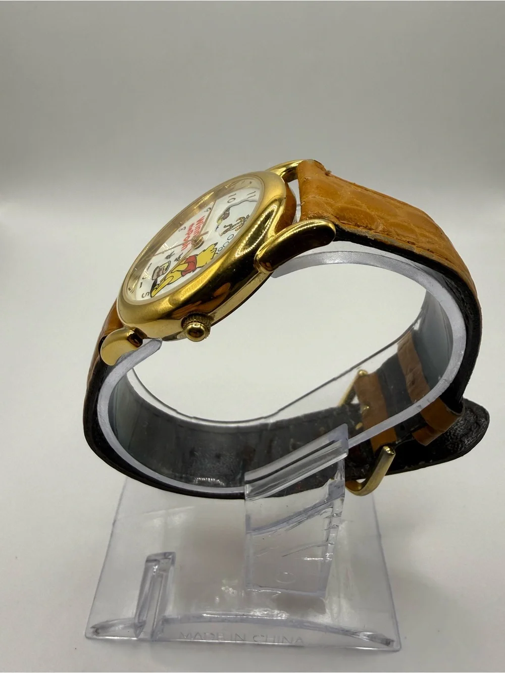 RARE Winnie & Honeypot Disney World Watch | Winnie Daydreaming